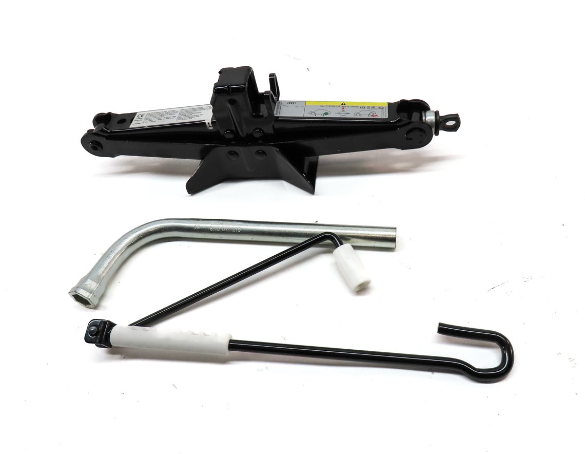 Thumbnail 2: 2015-2018 AUDI Q3 (8U) EMERGENCY SPARE TIRE JACK CAR LIFT JACK TOOL CRANK HANDLE