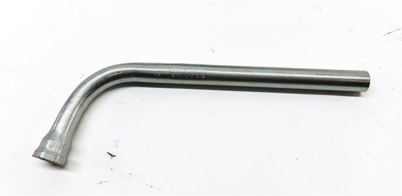 Thumbnail 6: 2015-2018 AUDI Q3 (8U) EMERGENCY SPARE TIRE JACK CAR LIFT JACK TOOL CRANK HANDLE