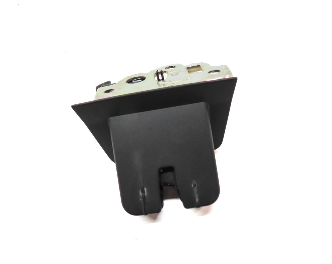 Thumbnail 3: 2016 AUDI Q3 (8U) REAR HATCH TAILGATE TRUNK LOCK LATCH