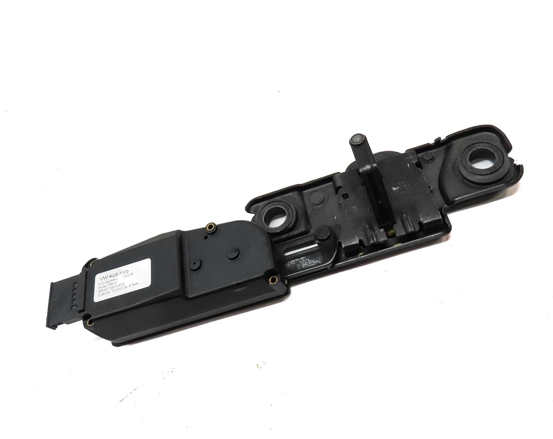 Thumbnail 3: 2016 AUDI Q3 (8U) REAR HATCH TAILGATE TRUNK LATCH STRIKER PLATE
