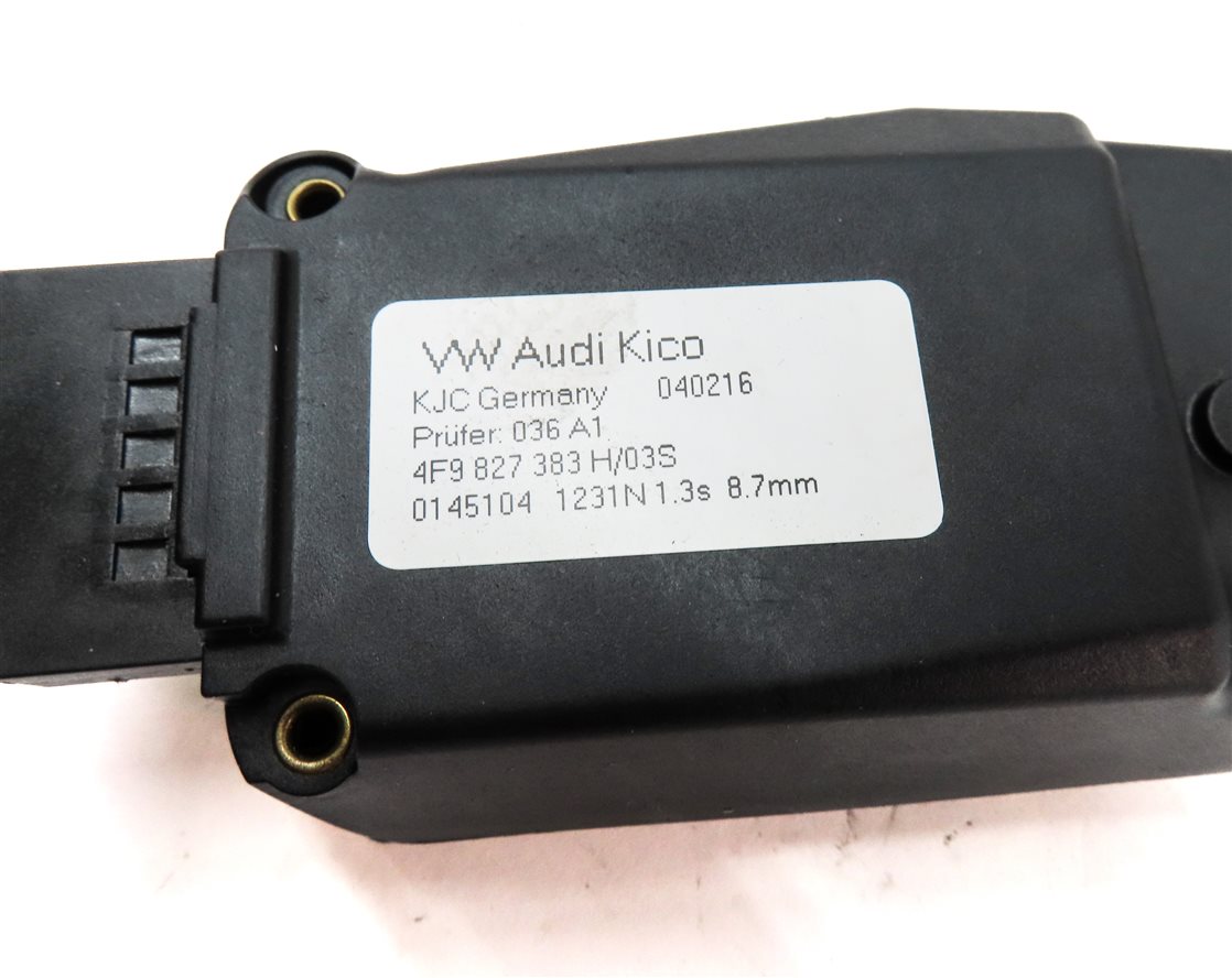 Thumbnail 7: 2016 AUDI Q3 (8U) REAR HATCH TAILGATE TRUNK LATCH STRIKER PLATE