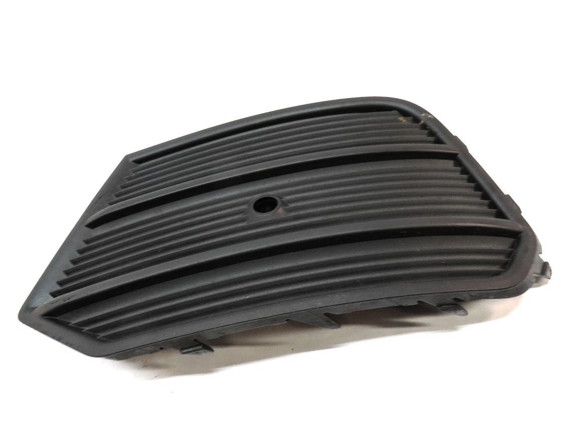 Thumbnail 3: 2016-2018 AUDI Q3 (8U) FRONT LEFT DRIVER LOWER BUMPER GRILLE TRIM