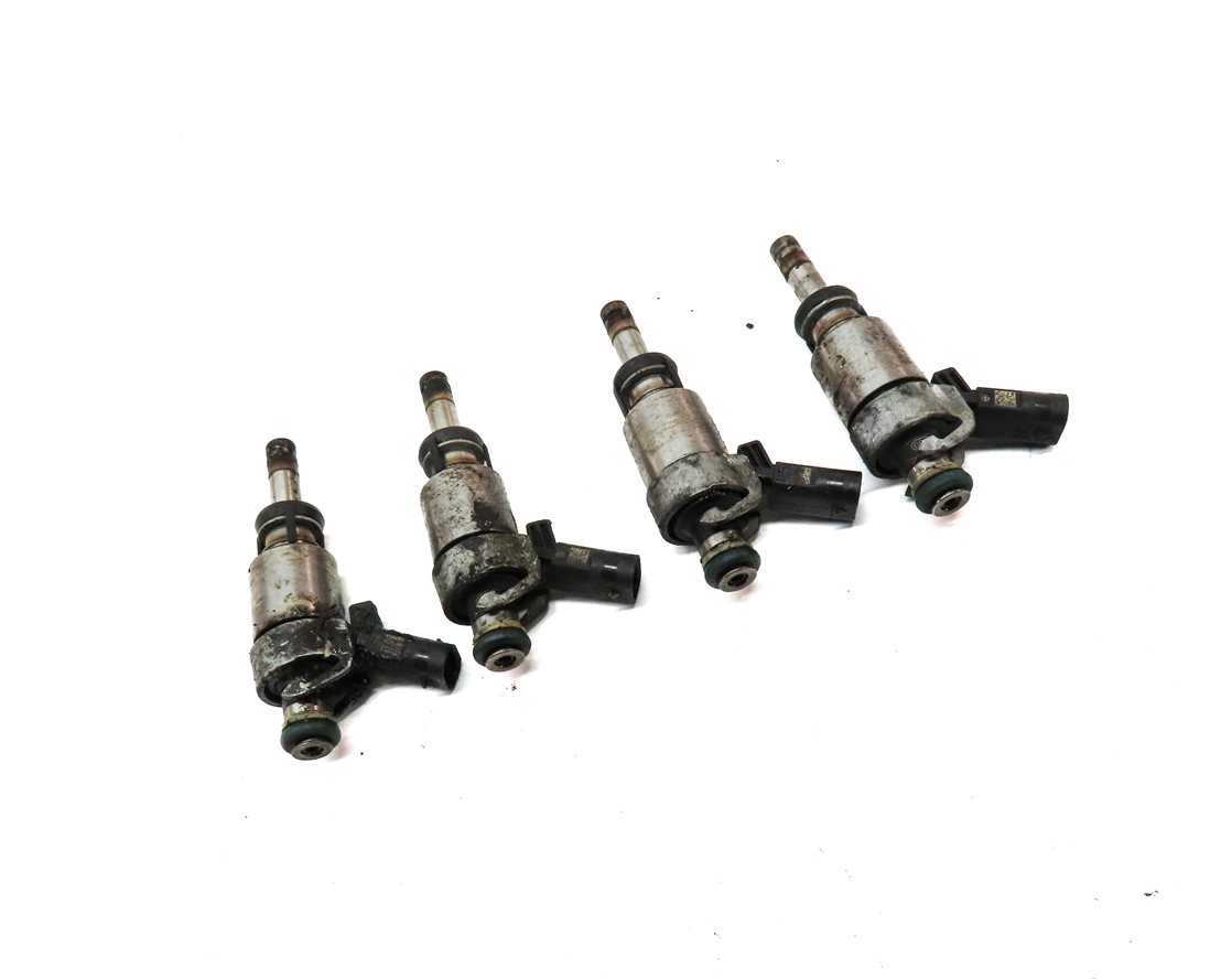 Thumbnail 3: 08-17 AUDI A3 A4 A5 A6 Q5 TT (8P B8 8K 8T 8R MK2 C7) 2.0L FSI FUEL INJECTOR SET4