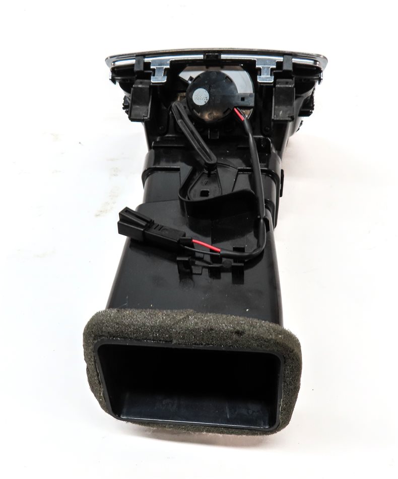 Thumbnail 6: 2016 AUDI Q3 (8U) REAR CENTER CONSOLE HVAC A/C HEATER AIR VENT (BLACK)
