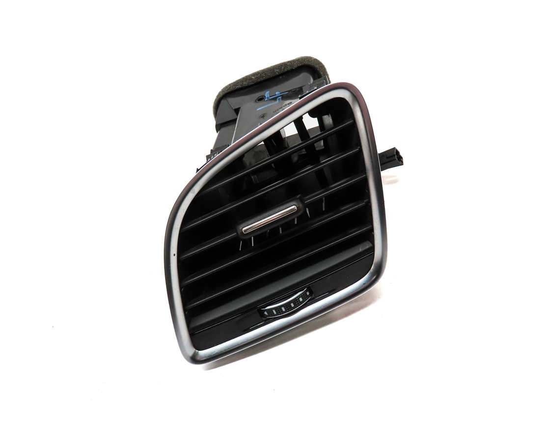 Thumbnail 3: 2016 AUDI Q3 (8U) FRONT LEFT DRIVER DASH HVAC A/C HEATER AIR VENT (BLACK)