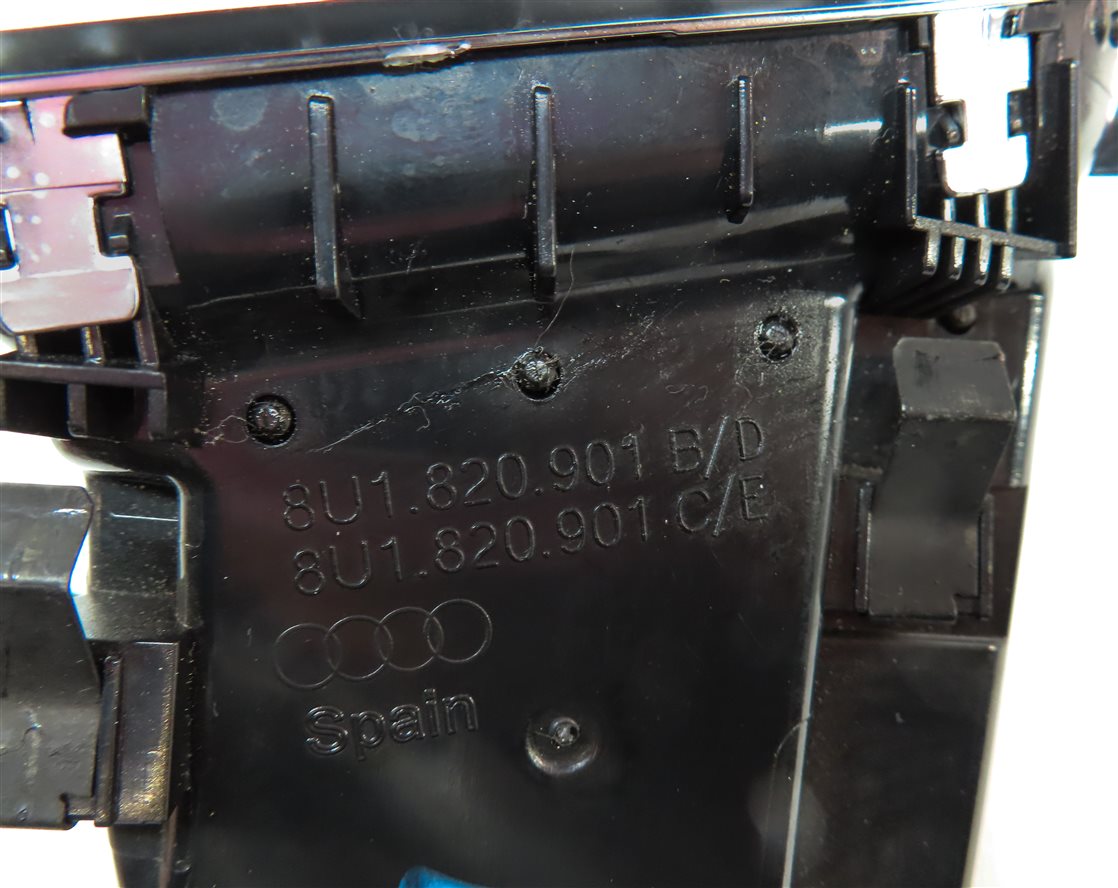 Thumbnail 7: 2016 AUDI Q3 (8U) FRONT LEFT DRIVER DASH HVAC A/C HEATER AIR VENT (BLACK)