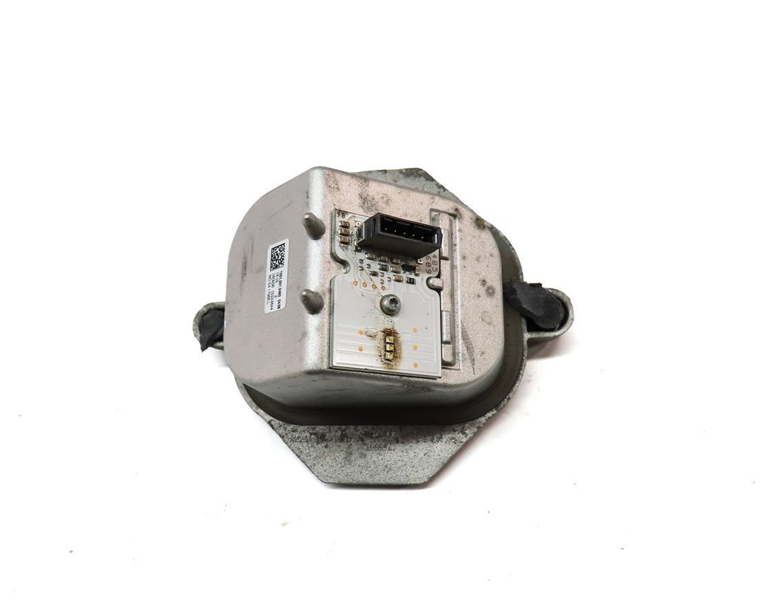 Thumbnail 2: 2016 AUDI Q3 (8U) FRONT LEFT DRIVER DAYTIME RUNNING LIGHT MODULE