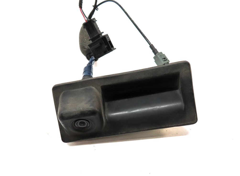 Thumbnail 4: 08-17 AUDI A3 S3 A4 S4 A5 S5 A7 Q5 (B8 8K 8T 8R 8V) REAR TRUNK HANDLE w/ CAMERA