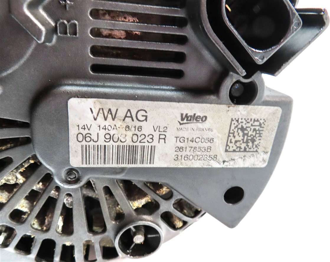 Thumbnail 6: 2015-2018 AUDI Q3 (8U) 2.0L ENGINE 140 AMP ALTERNATOR POWER GENERATOR (VALEO)