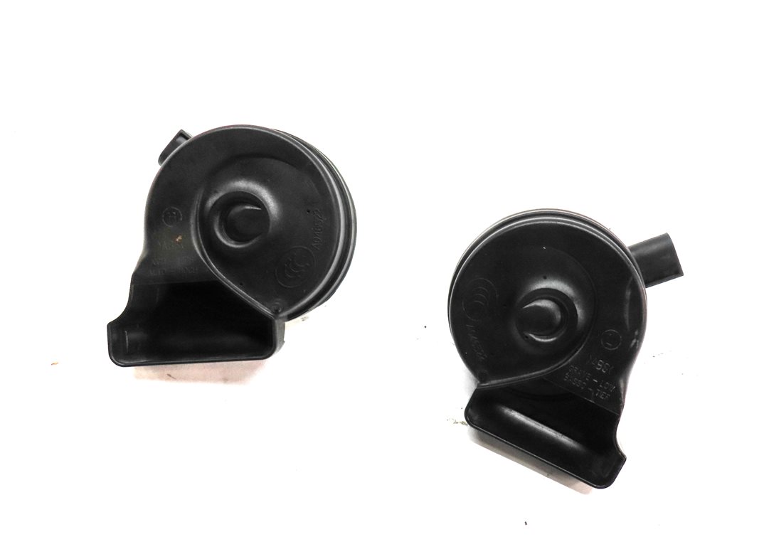 Thumbnail 3: 08-18 MERCEDES C E GLK CLS CLASS (C218 W204 W212 X204) HIGH & LOW TONE HORN SET2