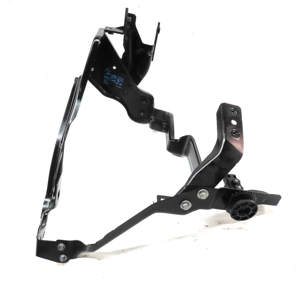 Thumbnail 3: 2013 MERCEDES C250 (W204) FRONT RIGHT PASSENGER HEADLIGHT LAMP MOUNT BRACKET