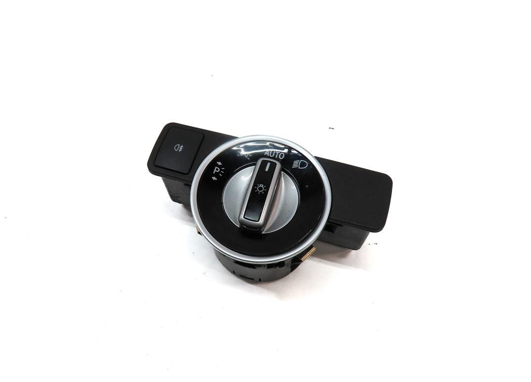 2008-2015 MERCEDES C-CLASS (W204) 15-21 C63 AMG (W205) HEADLIGHT SWITCH CONTROL