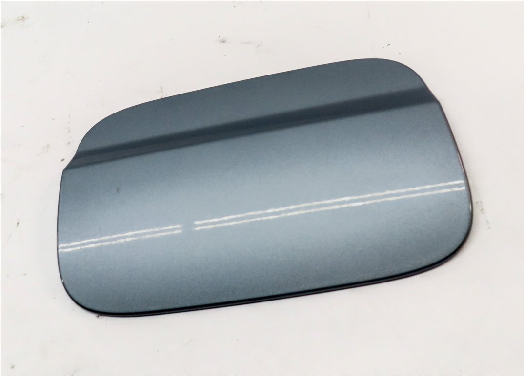 Thumbnail 3: 2008-2014 MERCEDES C250 C300 C350 C63 (W204) FUEL TANK DOOR TRIM COVER (SILVER)