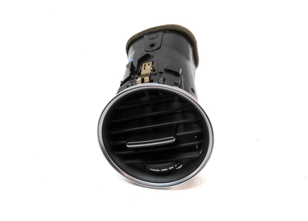 Thumbnail 2: 2013 MERCEDES C250 (W204) FRONT LEFT DRIVER DASH HEAT AIR AC VENT (BLACK)