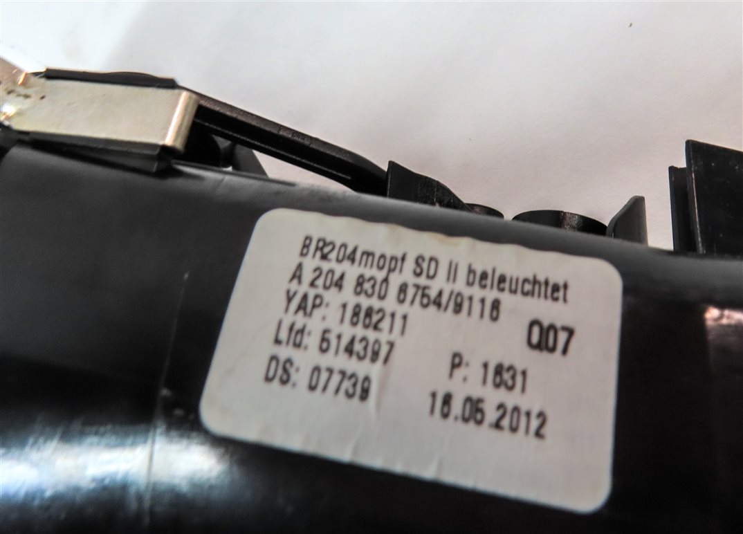 Thumbnail 7: 2013 MERCEDES C250 (W204) FRONT LEFT DRIVER DASH HEAT AIR AC VENT (BLACK)