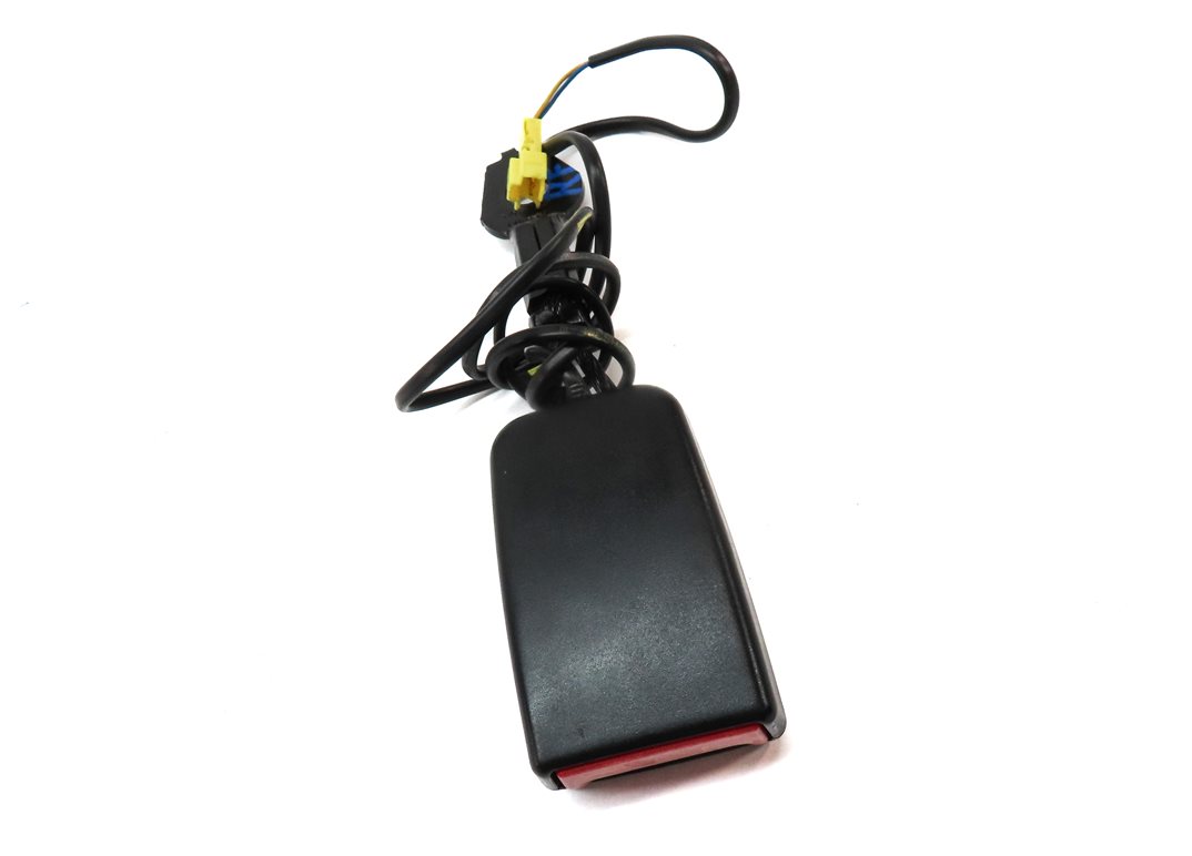 Thumbnail 3: 09-15 MERCEDES C300 C350 GLK250 GLK350 (W204 X204) RIGHT FRONT SEATBELT RECEIVER