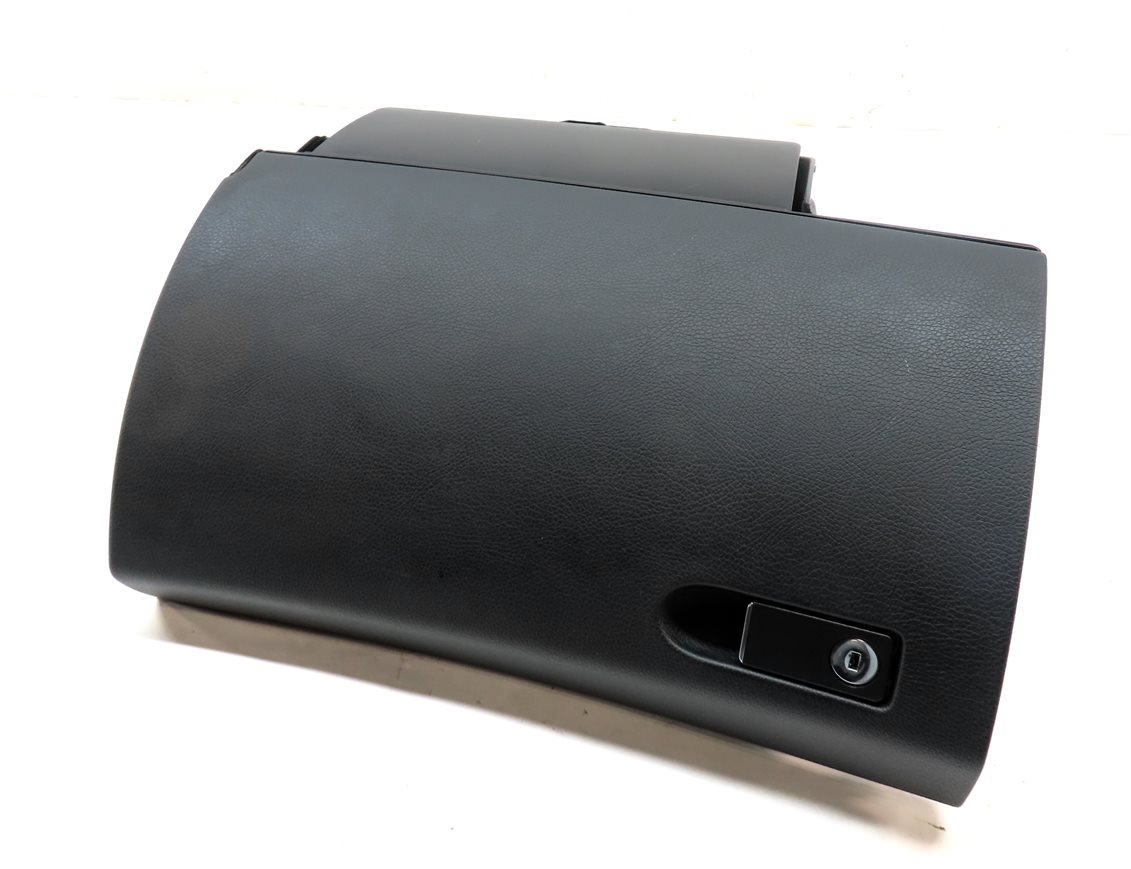 12-14 MERCEDES C250 (W204) RIGHT PASSENGER GLOVE BOX STORAGE COMPARTMENT (BLACK)