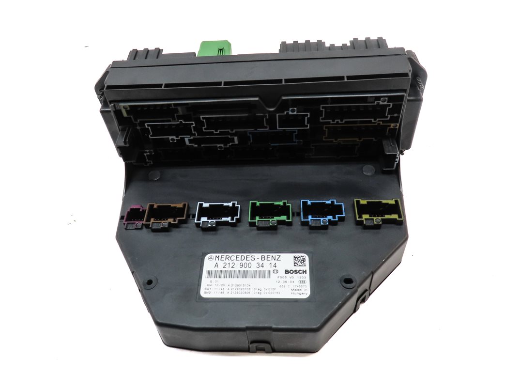 Thumbnail 2: 12-13 MERCEDES C300 C350 E350 GLK CLS (W204 X204 W218) SIGNAL ACQUISITION MODULE