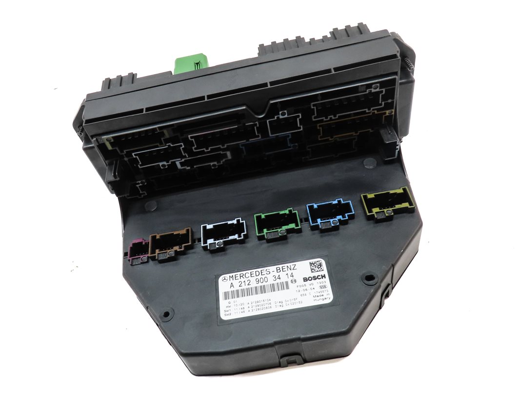 Thumbnail 3: 12-13 MERCEDES C300 C350 E350 GLK CLS (W204 X204 W218) SIGNAL ACQUISITION MODULE
