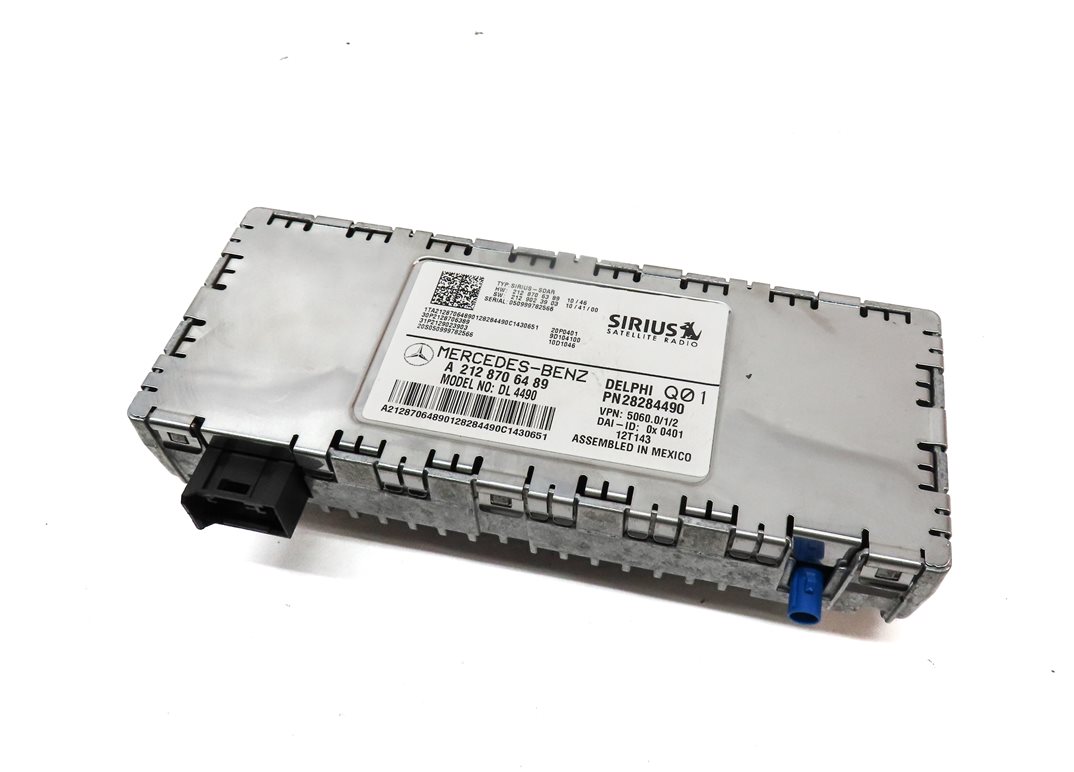 10-16 MERCEDES C250 C300 C350 E350 E550 GLK350 ML350 SIRIUS SATELLITE RECEIVER