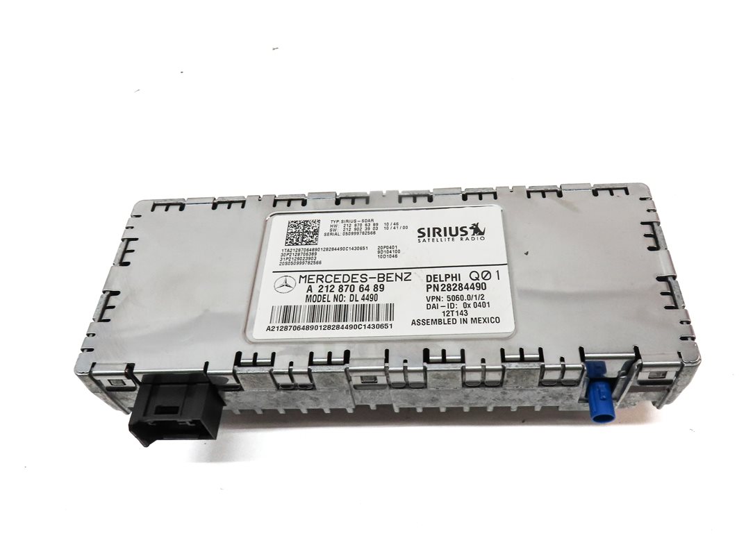 Thumbnail 2: 10-16 MERCEDES C250 C300 C350 E350 E550 GLK350 ML350 SIRIUS SATELLITE RECEIVER