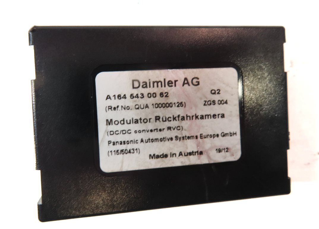 Thumbnail 4: 2013 MERCEDES C250 (W204) REARVIEW REAR VIEW BACK UP CAMERA CONTROL MODULE