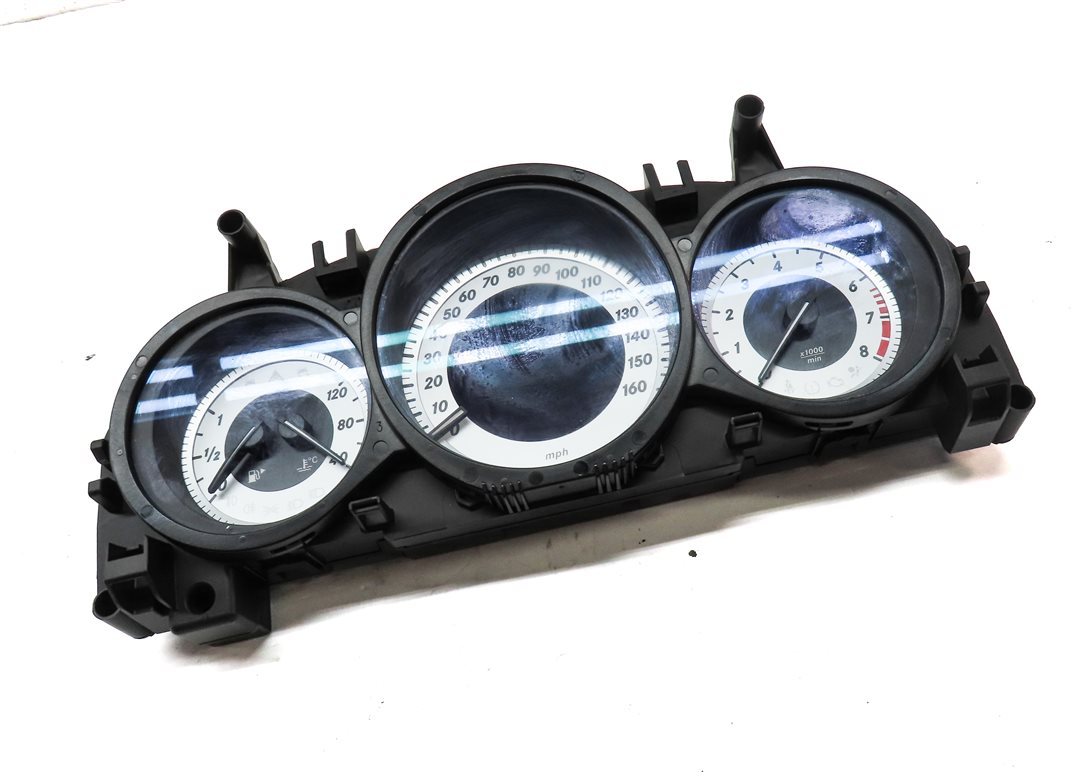 Thumbnail 4: 2013 MERCEDES C250 (W204) SPEEDOMETER INSTRUMENT GAUGE CLUSTER (142k)