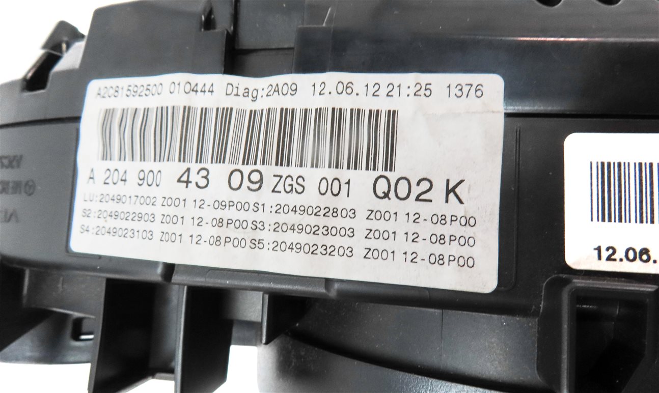 Thumbnail 7: 2013 MERCEDES C250 (W204) SPEEDOMETER INSTRUMENT GAUGE CLUSTER (142k)