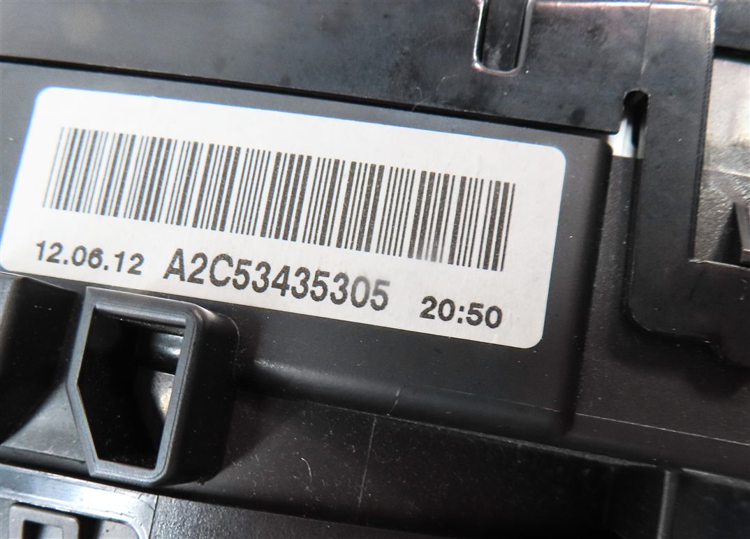 Thumbnail 8: 2013 MERCEDES C250 (W204) SPEEDOMETER INSTRUMENT GAUGE CLUSTER (142k)