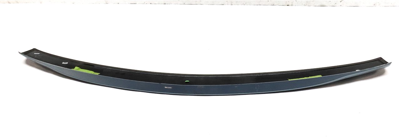 Thumbnail 5: 12-15 MERCEDES C CLASS W204 REAR TRUNK HATCH LID SPOILER TRIM (SILVER)