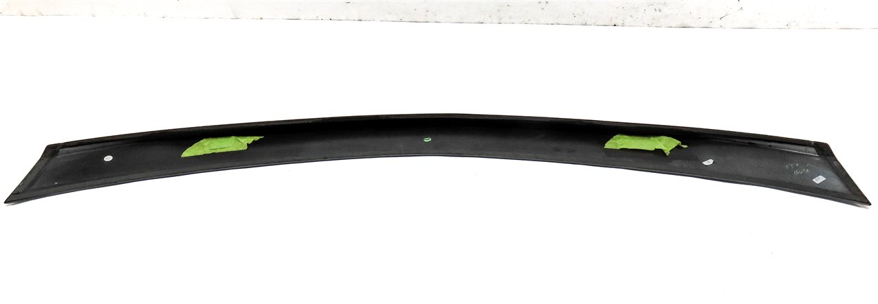 Thumbnail 6: 12-15 MERCEDES C CLASS W204 REAR TRUNK HATCH LID SPOILER TRIM (SILVER)