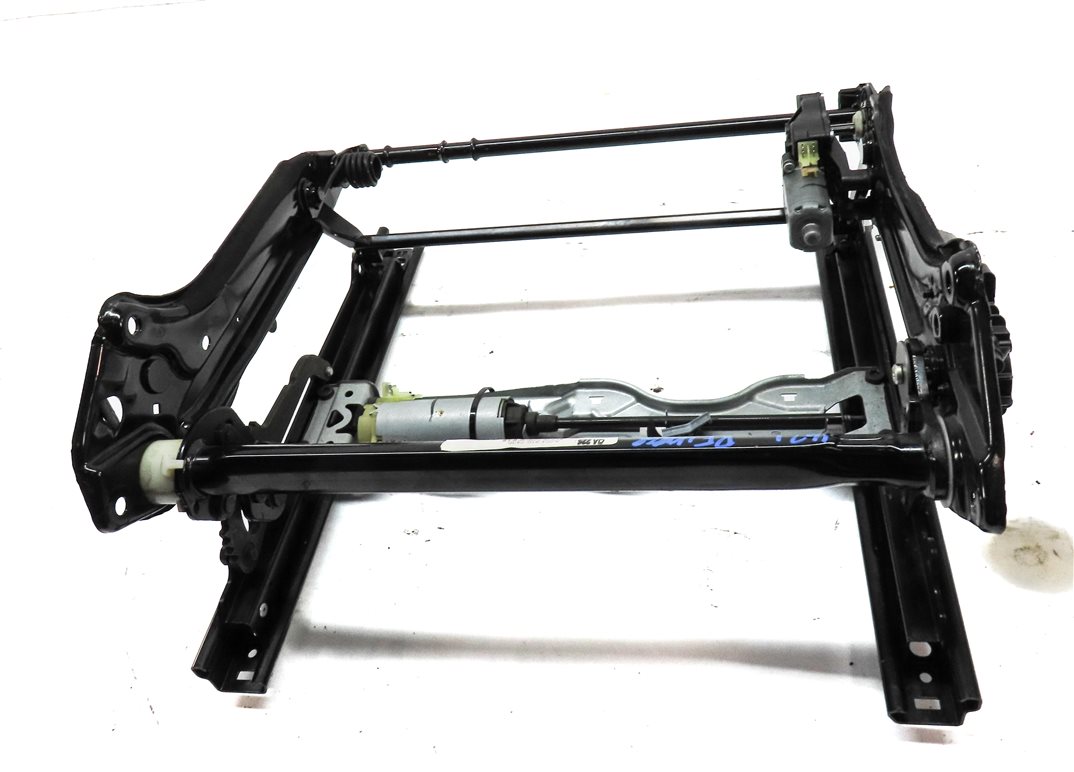Thumbnail 4: 08-14 C CLASS W204 SEDAN FRONT RIGHT PASSENGER SEAT TRACK w/ ADJUST MOTORS
