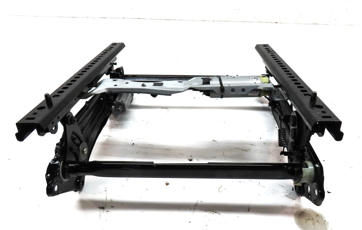 Thumbnail 6: 08-14 C CLASS W204 SEDAN FRONT RIGHT PASSENGER SEAT TRACK w/ ADJUST MOTORS