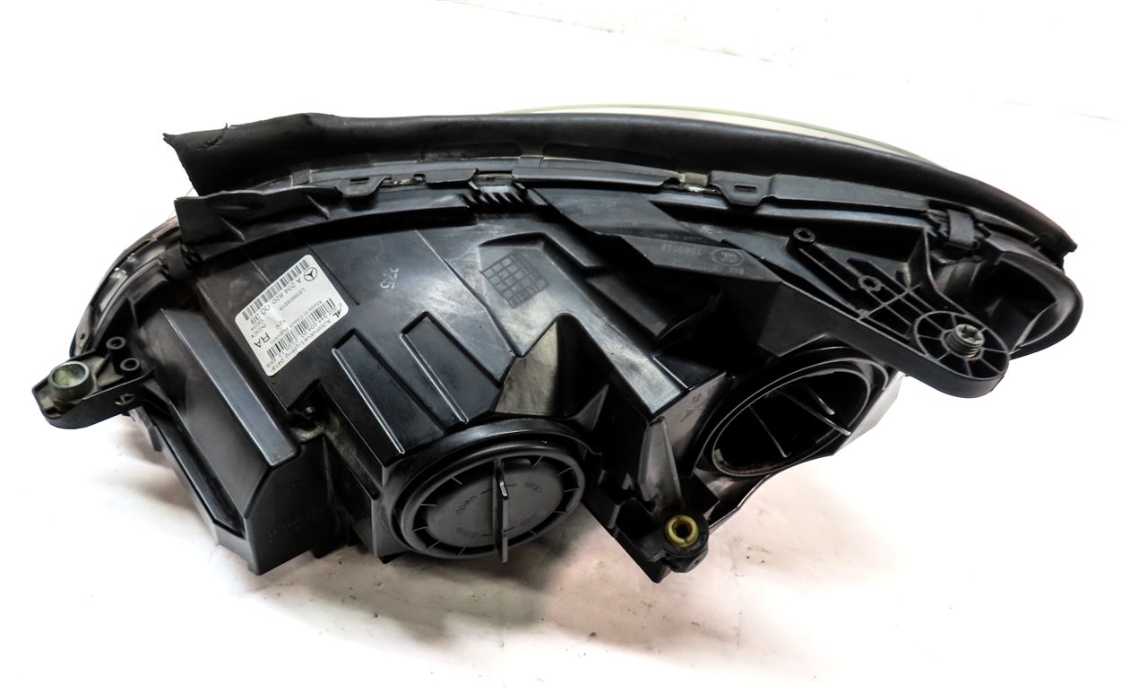 Thumbnail 5: 2012-2015 MERCEDES BENZ C250 C300 C350 (W204) RIGHT PASSENGER HALOGEN HEADLIGHT