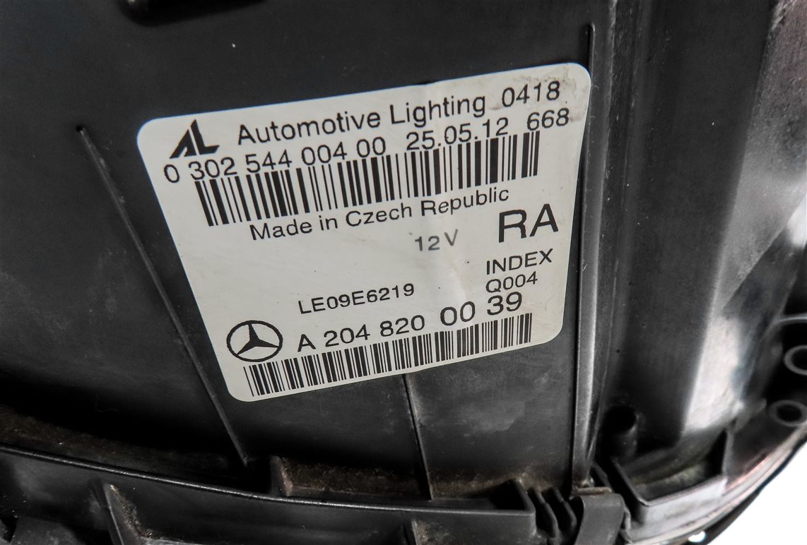 Thumbnail 7: 2012-2015 MERCEDES BENZ C250 C300 C350 (W204) RIGHT PASSENGER HALOGEN HEADLIGHT