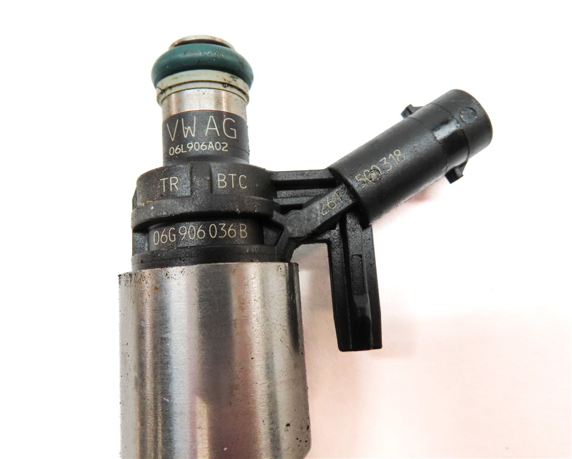 Thumbnail 7: 2017-2018 AUDI A3 (8V) 2.0L TURBO TURBOCHARGED ENGINE GAS FUEL INJECTOR SET 4