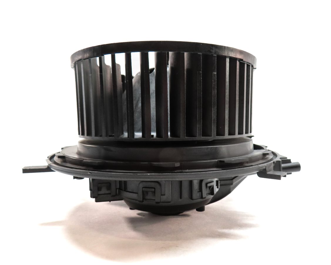 Thumbnail 4: 2015-2018 VW GOLF GTI / AUDI A3 S3 RS3 (8V) FRONT HEATER A/C BLOWER FAN MOTOR