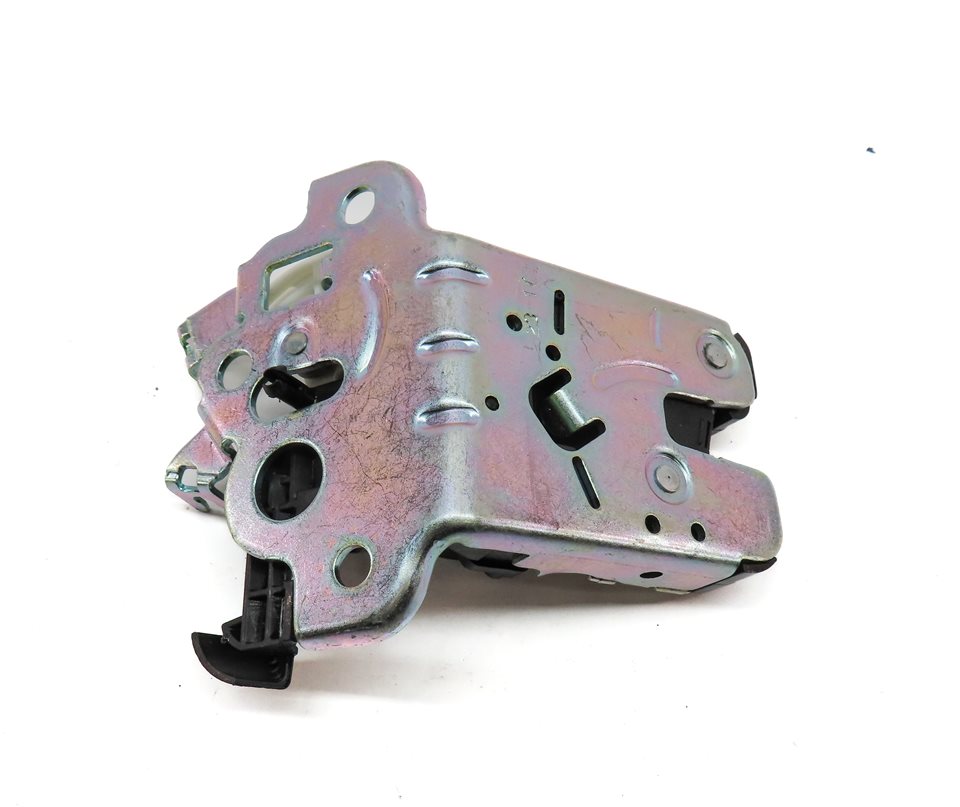 Thumbnail 4: 2018 AUDI A3 (8V) REAR CARGO TRUNK HATCH LID LOCK LATCH ACTUATOR