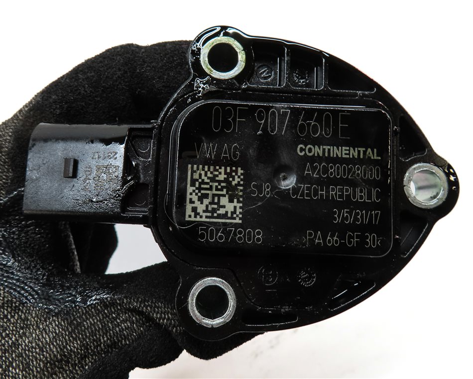 Thumbnail 5: 2018 AUDI A3 (8V) 2.0L TURBO (CZRA) ENGINE MOTOR OIL FLUID LEVEL SENSOR