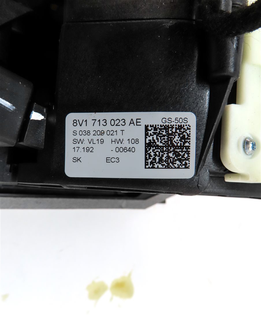 Thumbnail 9: 17-20 AUDI A3 (8V) DRIVER AUTOMATIC TRANSMISSION SHIFT SHIFTER ASSEMBLY w/ CABLE