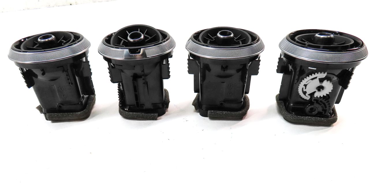 Thumbnail 3: 18 AUDI A3 8V FRONT LEFT CENTER RIGHT DASH HEAT AIR AC HVAC VENT SET/ 4 (BLACK)