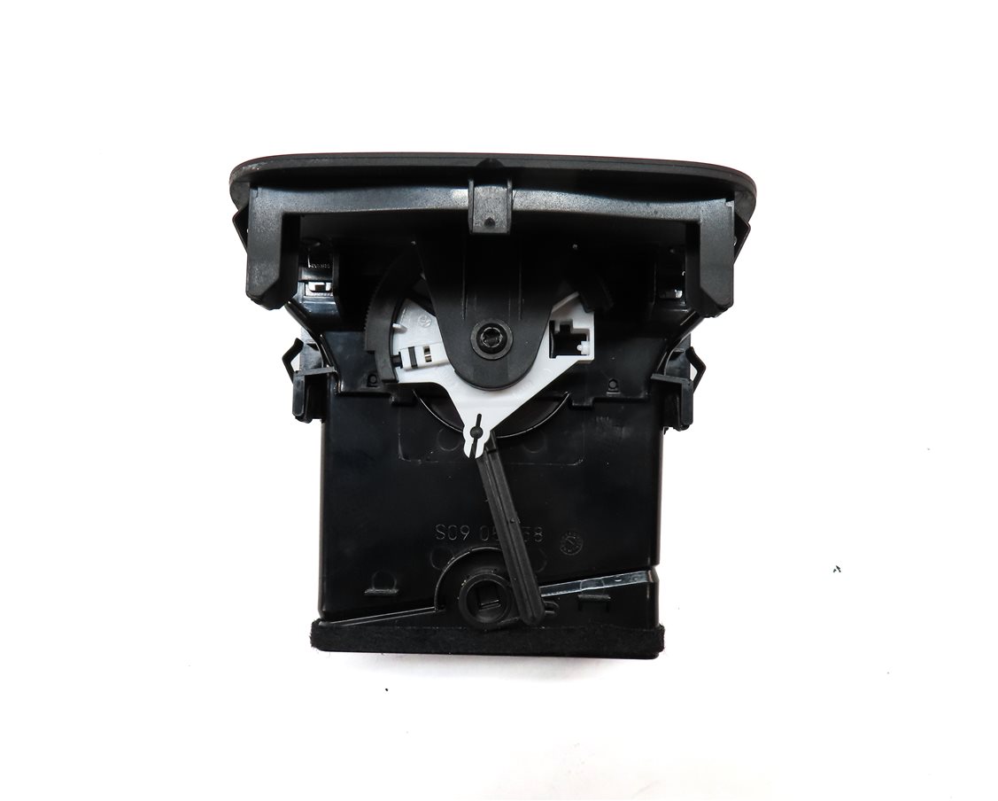 Thumbnail 3: 2018 AUDI A3 (8V) REAR CENTER CONSOLE HEAT AIR AC HVAC DUAL VENT (BLACK)