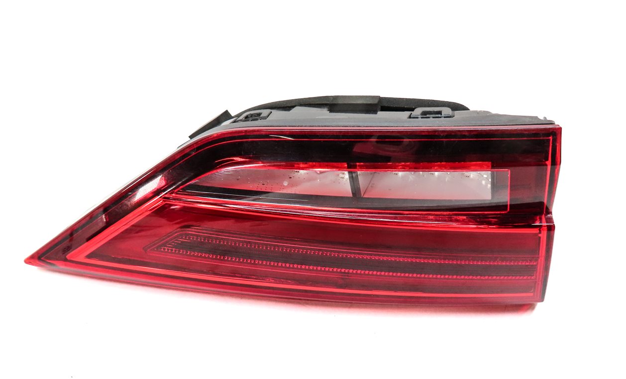 Thumbnail 3: 17-19 AUDI A3 (8V) REAR LEFT INNER TRUNK MOUNTED LED TAILLIGHT TAIL LIGHT LAMP