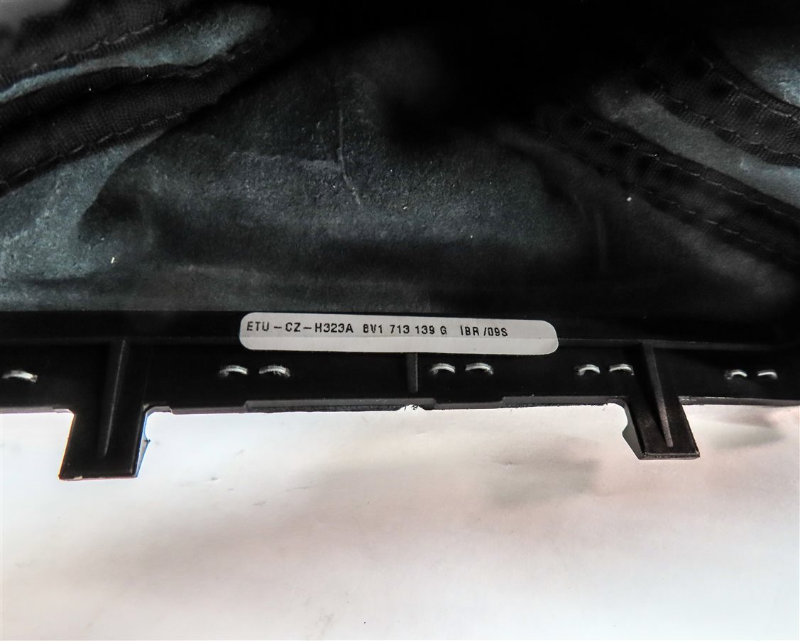 Thumbnail 6: 2018 AUDI A3 (8V) FRONT LEFT DRIVER SHIFT SHIFTER HANDLE KNOB w/ BOOT (BLACK)