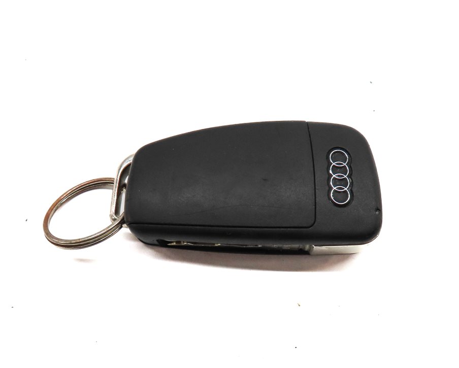 Thumbnail 4: 2018 AUDI A3 (8V) 2.0L TURBO (CZRA) REMOTE TRUNK DOOR LOCK UNLOCK START KEY FOB