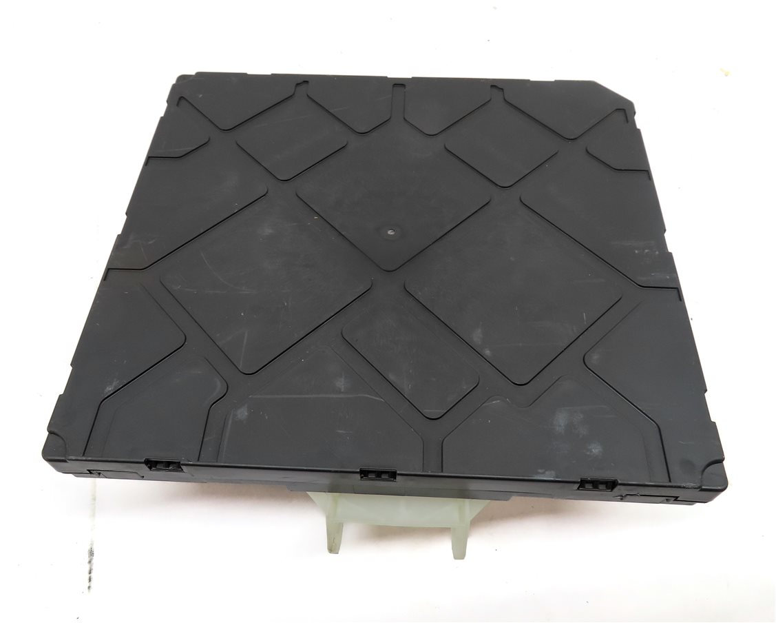 Thumbnail 3: 2018 AUDI A3 (8V) 2.0L TURBO ENGINE ONBOARD POWER SUPPLY BODY CONTROL MODULE