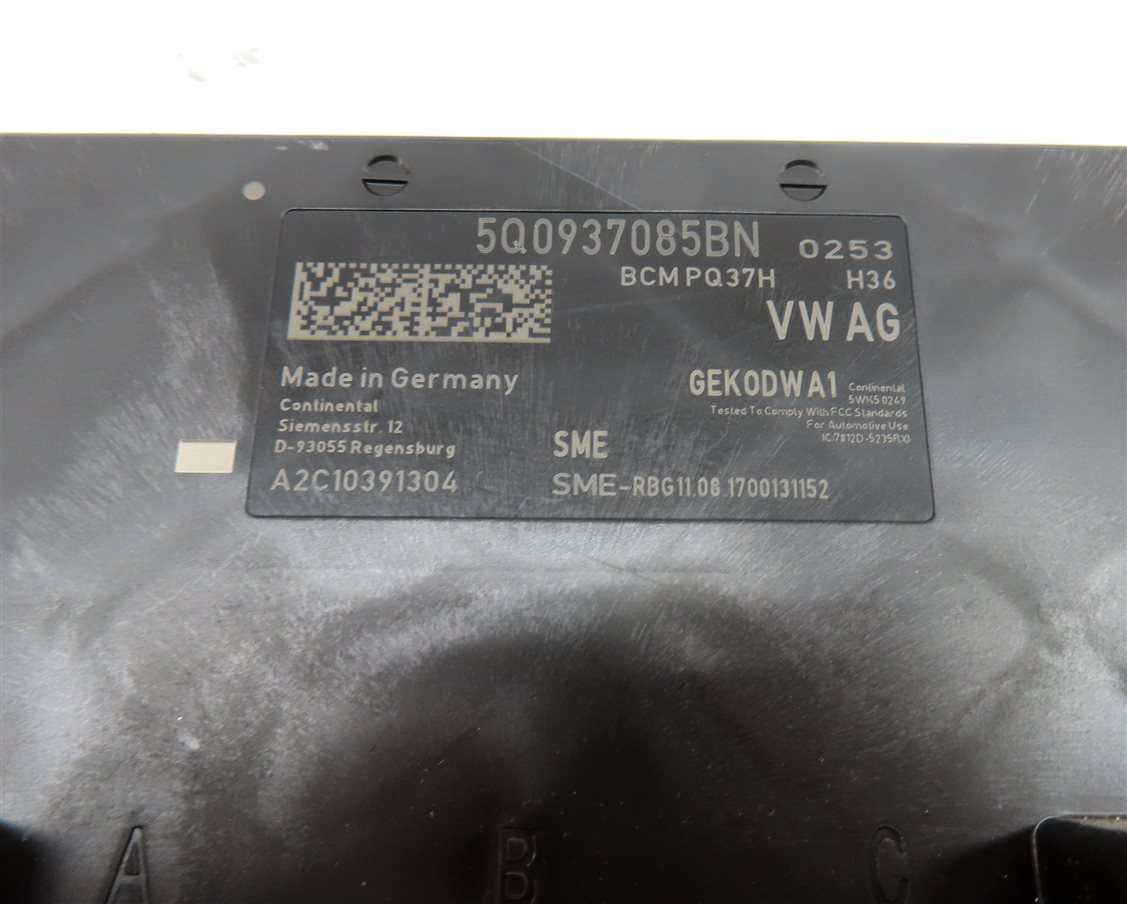 Thumbnail 5: 2018 AUDI A3 (8V) 2.0L TURBO ENGINE ONBOARD POWER SUPPLY BODY CONTROL MODULE