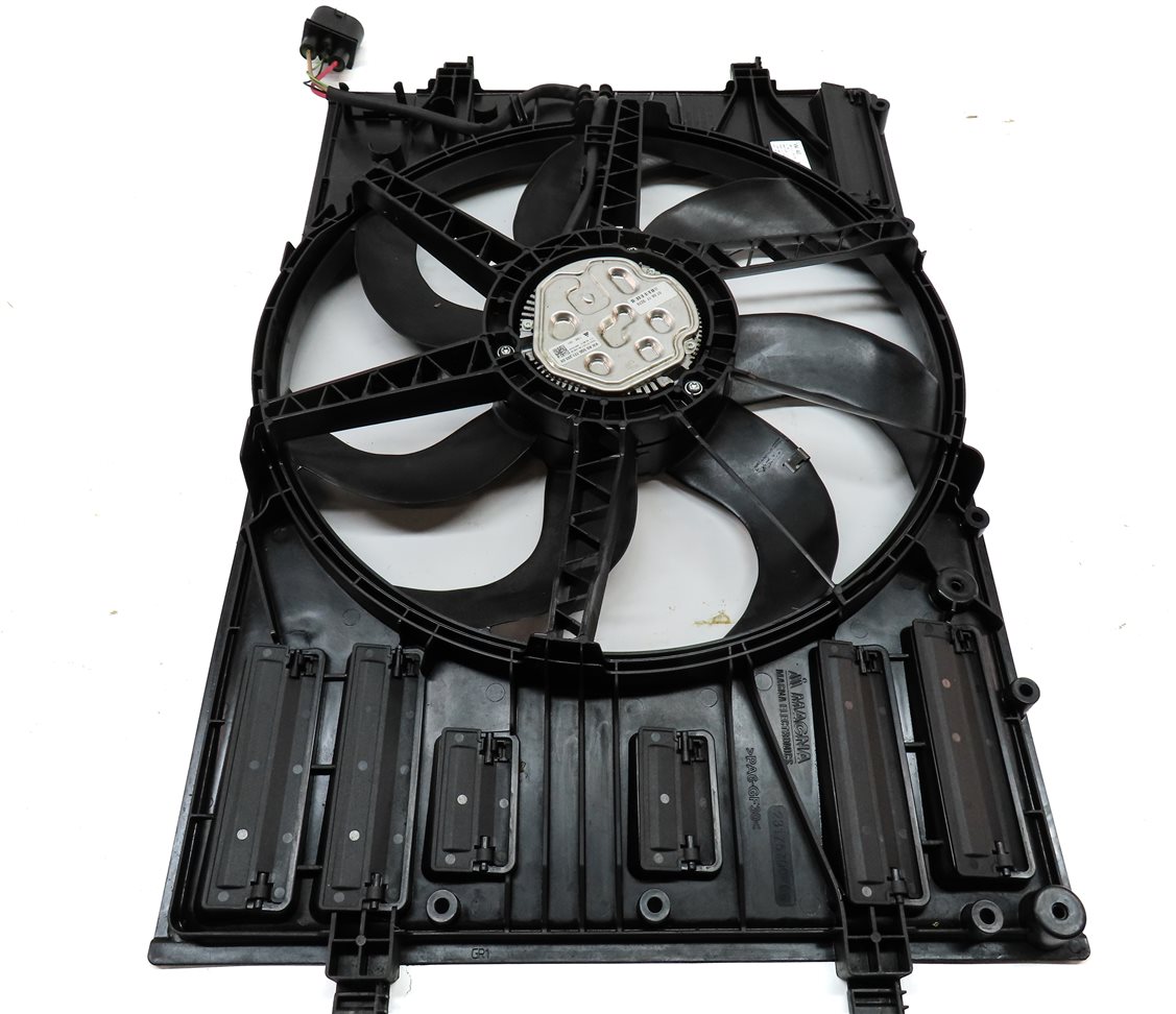 Thumbnail 4: 2017-2019 AUDI A3 (8V) 2.0L TURBO ENGINE RADIATOR COOLING FAN BLADE w/ MOTOR