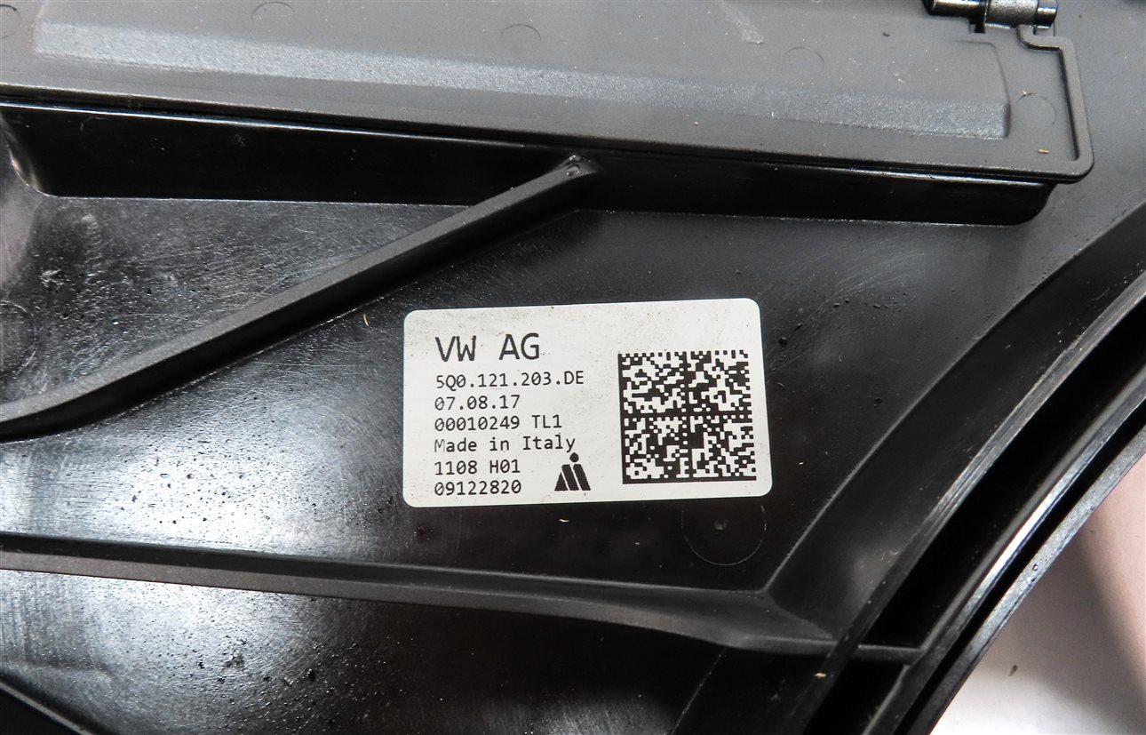 Thumbnail 7: 2017-2019 AUDI A3 (8V) 2.0L TURBO ENGINE RADIATOR COOLING FAN BLADE w/ MOTOR
