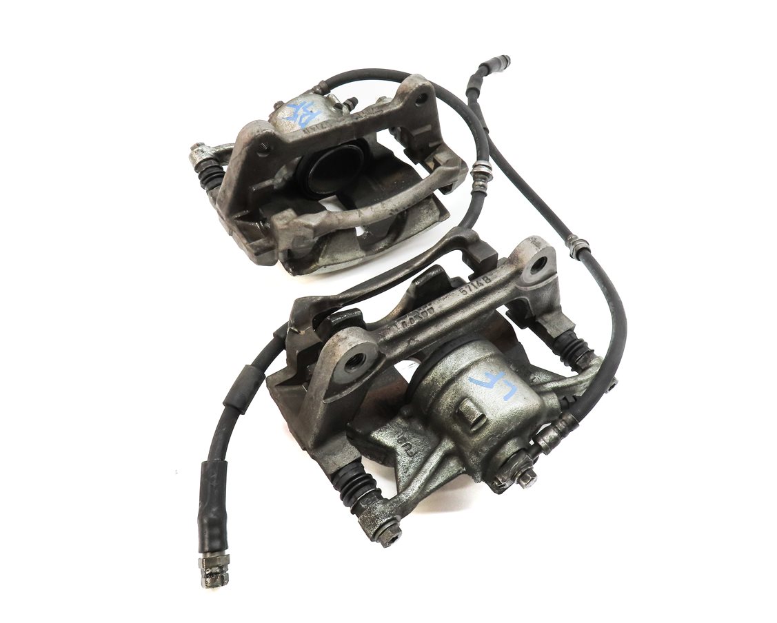 2015-2017 VW GOLF / AUDI A3 TT (8V MK3) 1.8T 2.0T FRONT DISC BRAKE CALIPER SET